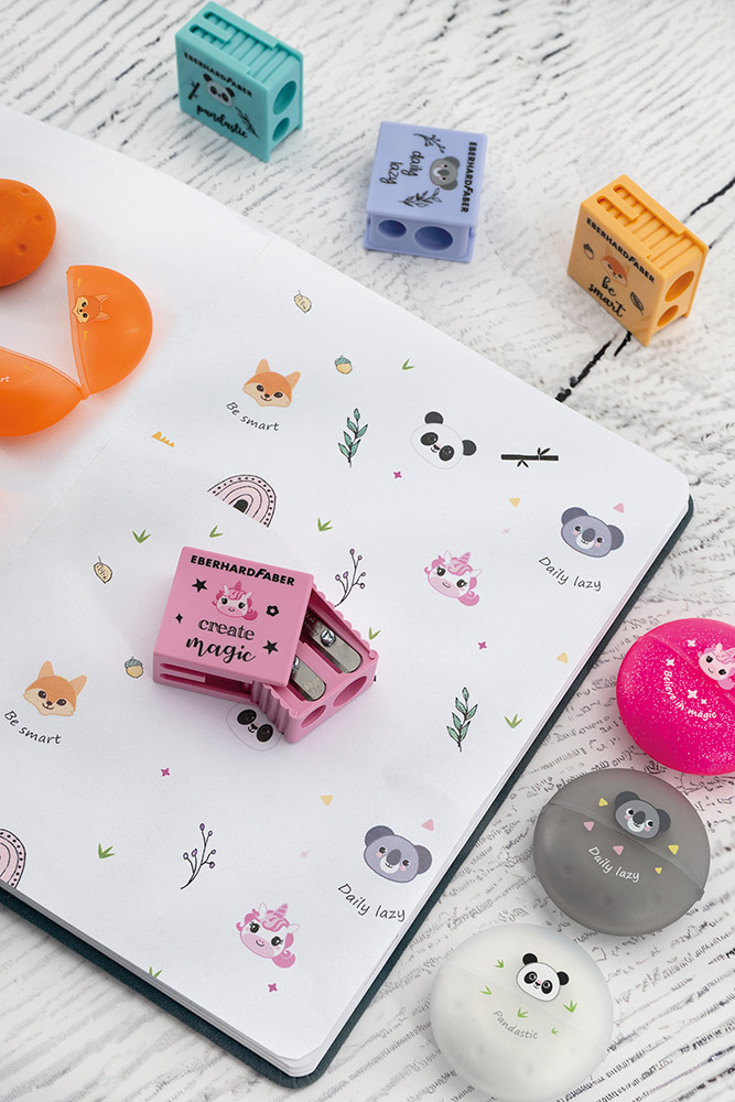 248658-EC Šiljilo plastično 2 rupe EBERHARD FABER Animal sort P8